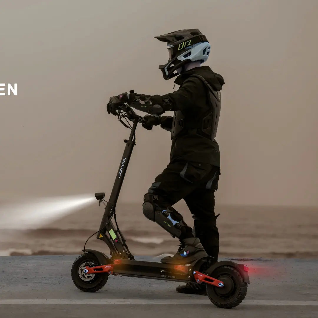 Video laden: Joyor T6 Off-Road Electric Scooter Riding Test Video